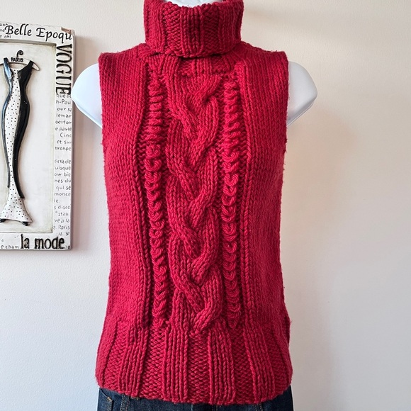 Vintage Y2K BCBGMAXAZRIA 100% Wool Red Cable Knit Sleeveless Turtleneck Size M - Picture 1 of 10